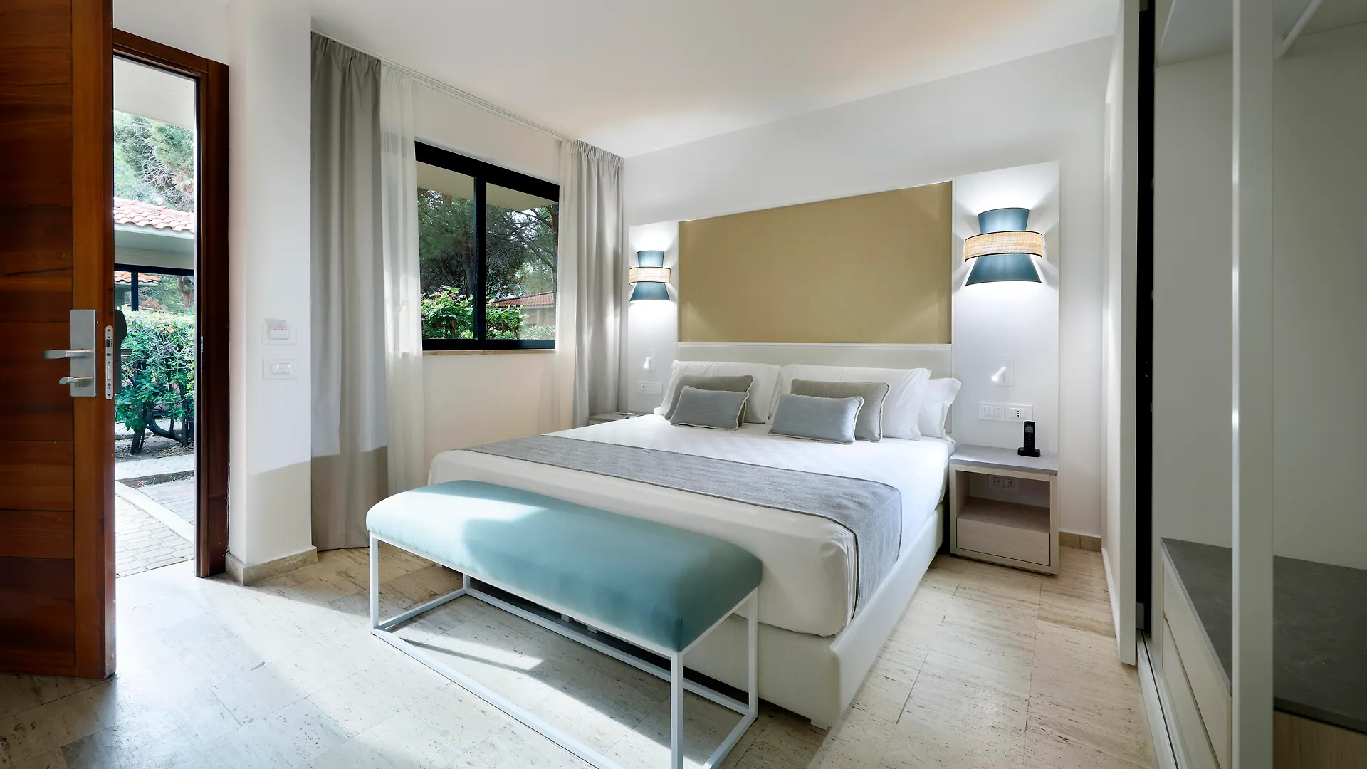 Grand Palladium Sicilia Resort & Spa Кампофеличе-ди-Роччелла Италия