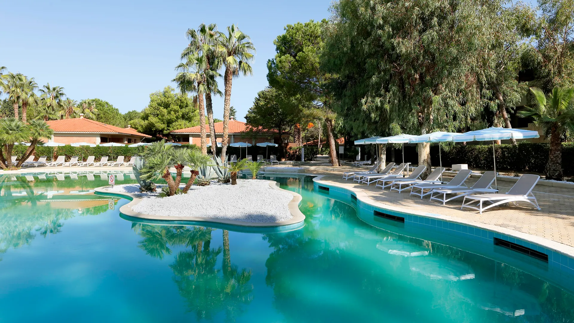 Grand Palladium Sicilia Resort & Spa Кампофеличе-ди-Роччелла