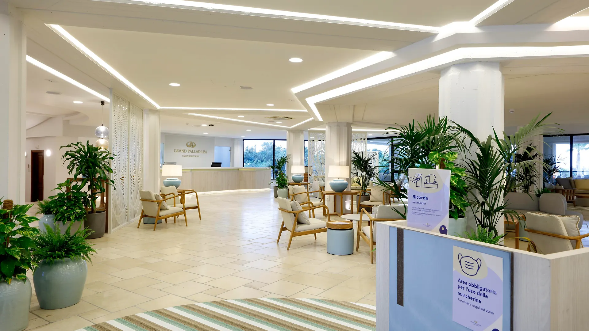 Grand Palladium Sicilia Resort & Spa Кампофеличе-ди-Роччелла